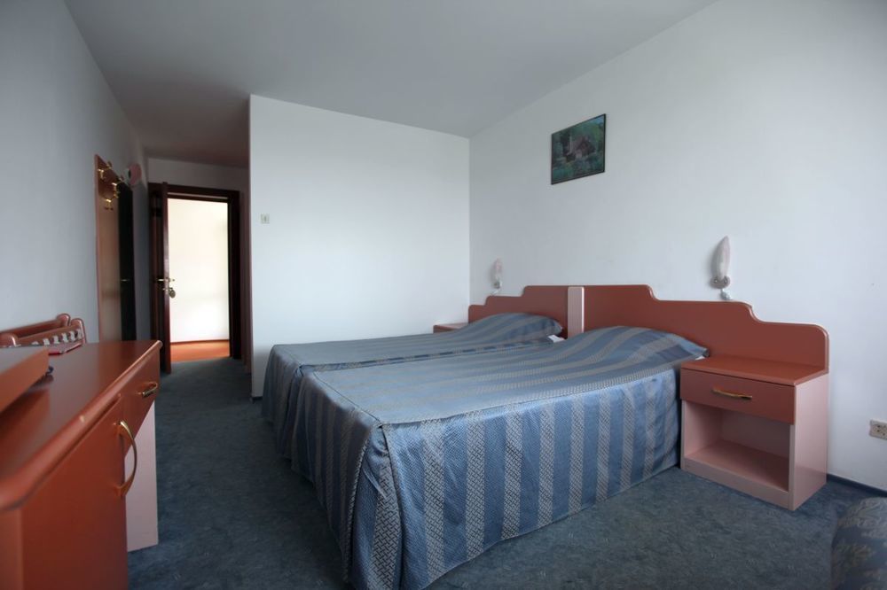 Ramada By Wyndham Slatina Parc Hotel Ngoại thất bức ảnh